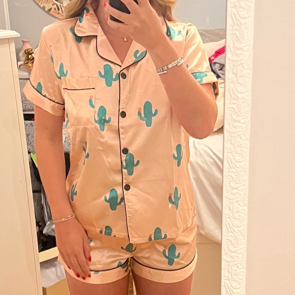 Soft pink Cactus silky pajama set.